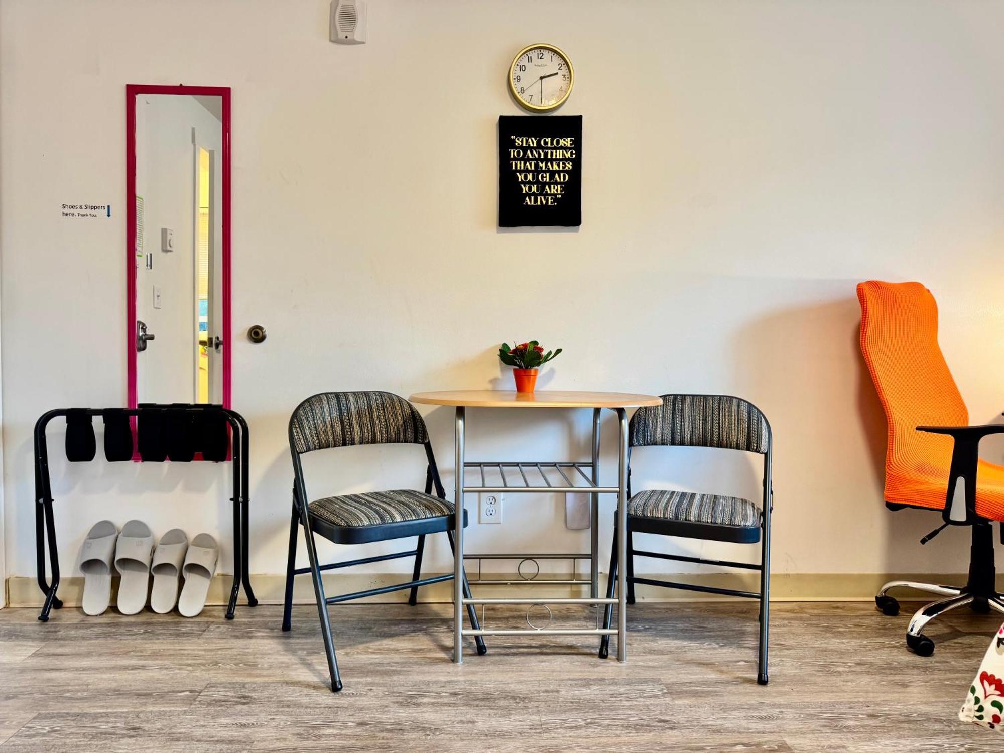Micro Studio Apartment In University District- 10 Mins Walk To University Of Wa Сиэтл Экстерьер фото
